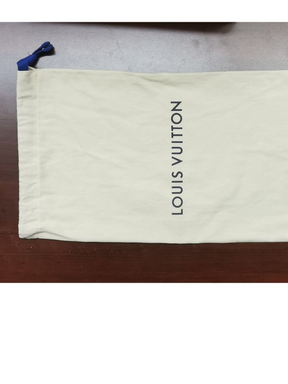 Box Louis Vuitton bag 39cm*22 cm